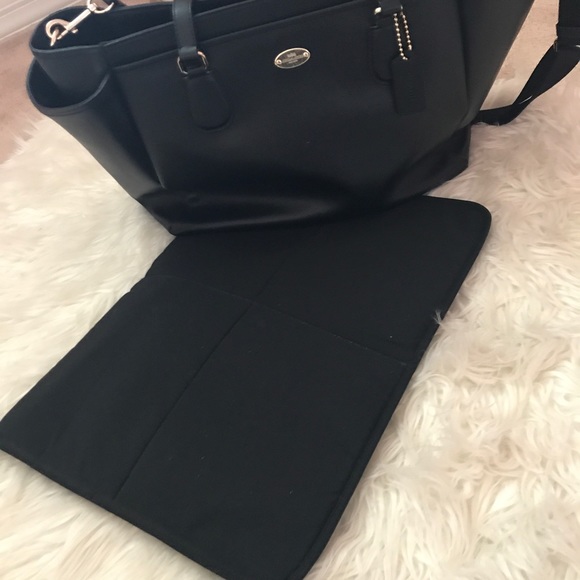 COACH CROSSGRAIN LEATHER BABY DIAPER BAG - Picture 4 of 7